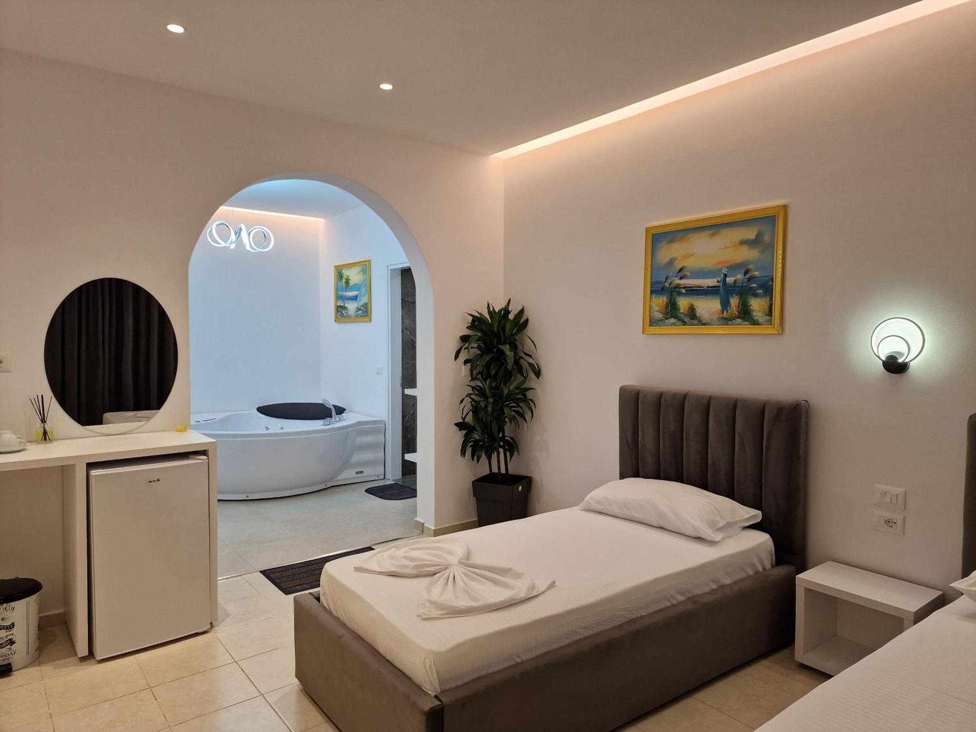 Fenix Hotel Ксамил Экстерьер фото